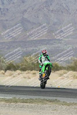 media/Dec-07-2025-CVMA (Sun) [[3e7d2de5dc]]/Race 8-Middleweight Shootout/